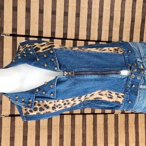Jean zip up stud vest